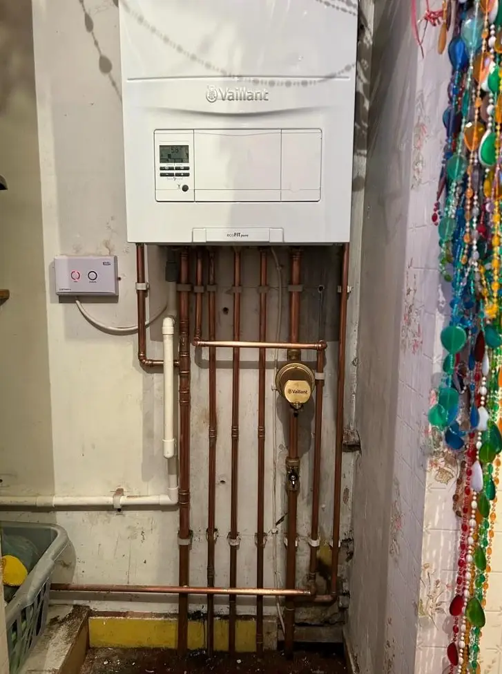 Vaillant ecoFIT boiler installation with copper pipework | Buchanan Gas and Heating